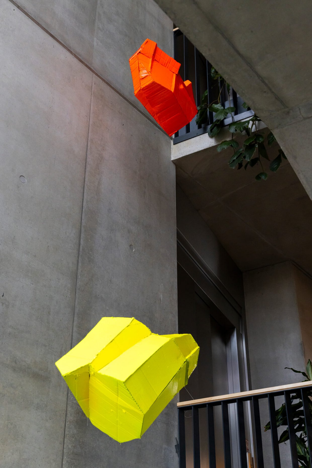 Carolina_Kreusch_Tageslichttropfen_2023_Amelie_Niederbuchner_VG_Bild-Kunst_Bonn_04