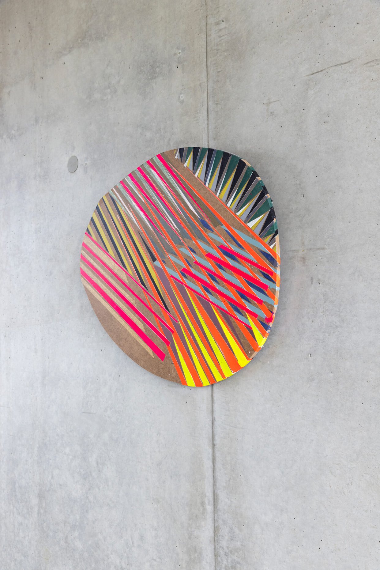 Mit Allem, 2023, Foto: Amelie Niederbuchner, © VG Bild-Kunst Bonn